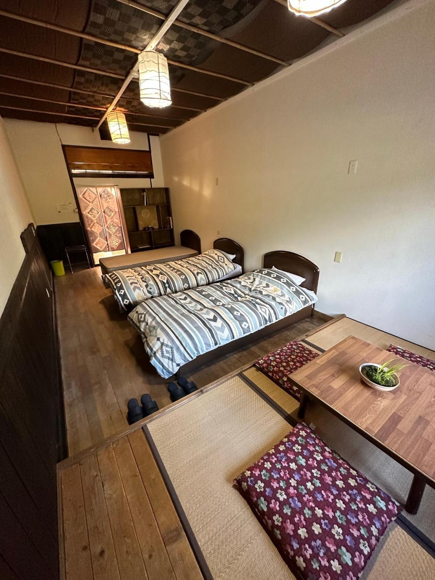 Boken Kazoku Hostel คุตชาน ห้อง รูปภาพ