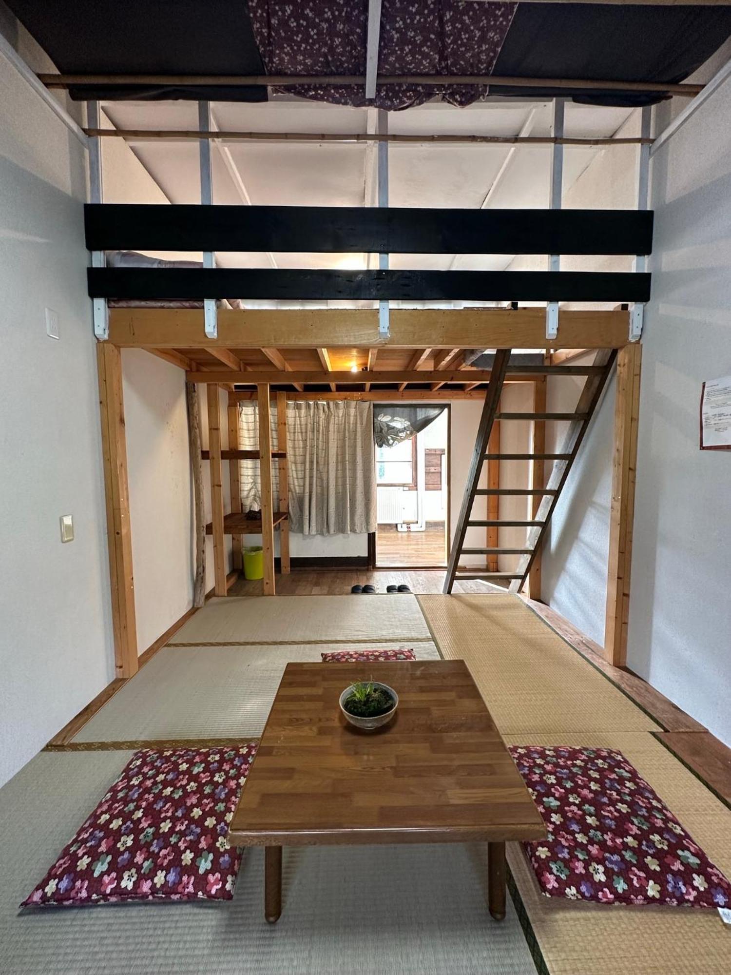 Boken Kazoku Hostel คุตชาน ห้อง รูปภาพ